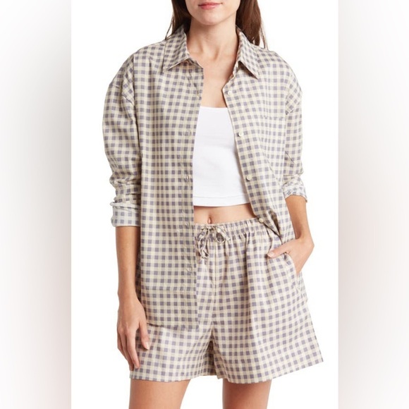 WeWoreWhat Tops - WEWOREWHAT Boyfriend Gingham Button-up Shirt In Whisper White M